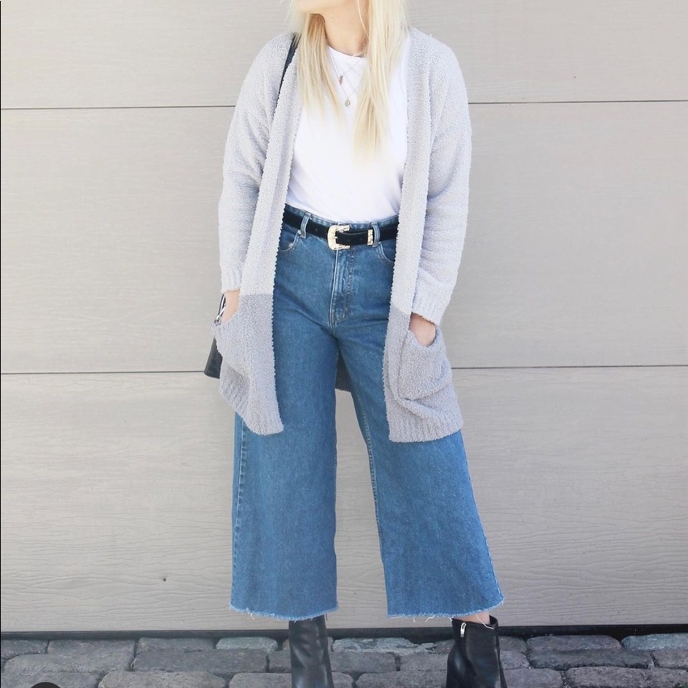 Thread & Supply cozy cloud wrap from Causebox